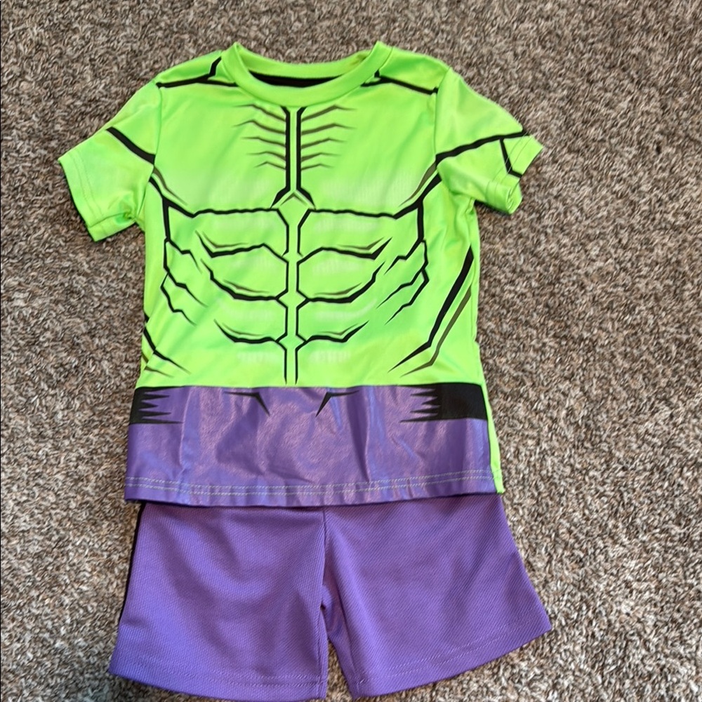 Kids Superhero Pajama set- size 5- Green and Purple